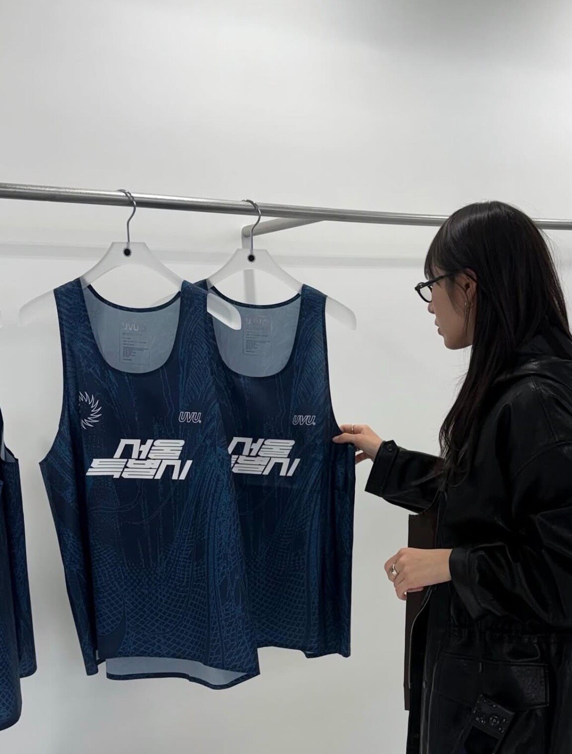 UVU SEOUL’26 Limited Racing Ve - đánh giá và giá Running Gear Vest